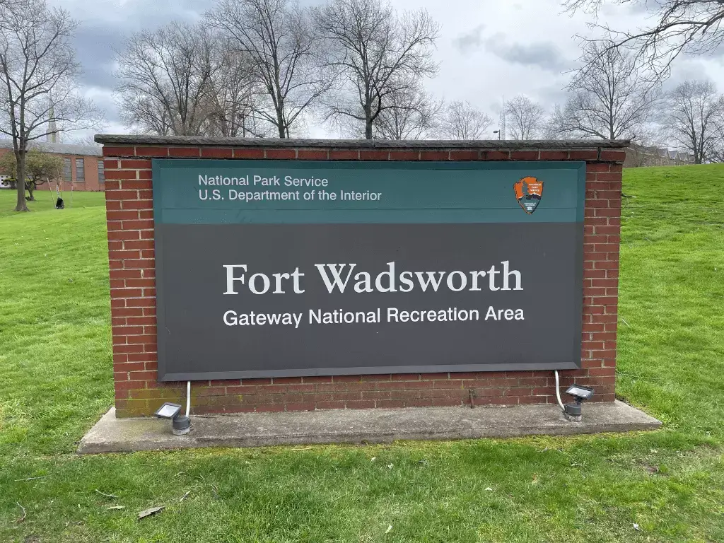 Fort Wadsworth Recreation Area sign
